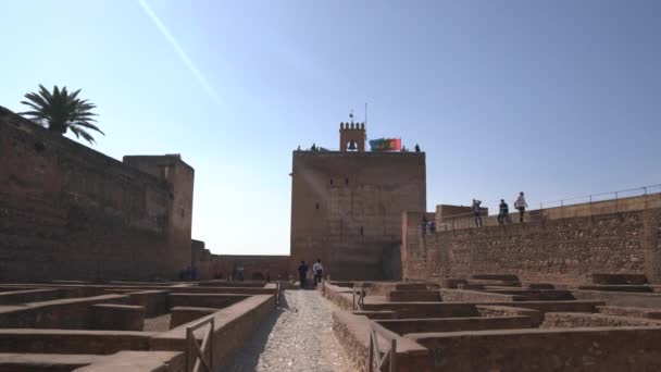 Alcazaba Granada Spanya Ziyaret Eden Turistler — Stok video