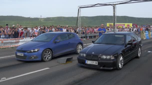 Coches Preparándose Línea Salida — Vídeos de Stock