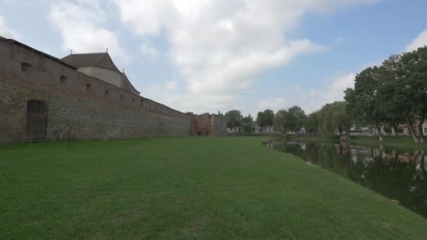 Forteresse Fagaras Avec Lac — Video