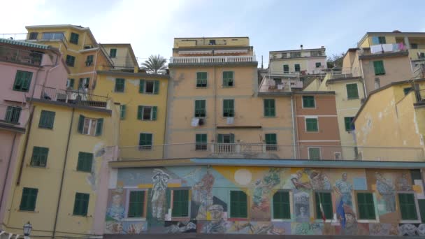 Mural Paintings Buildings Piazza Vignaioli — Wideo stockowe
