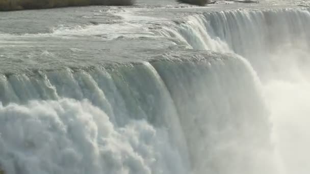 Niagara Falls Foamy Waters — Stockvideo