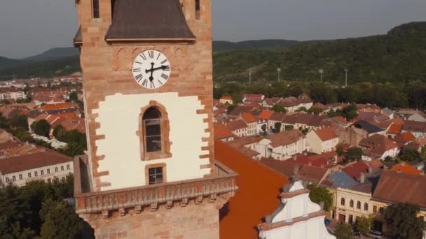 Luchtfoto Van Evangelische Kerk — Stockvideo