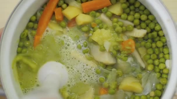 Metraje Blender Mezclando Verduras — Vídeos de Stock