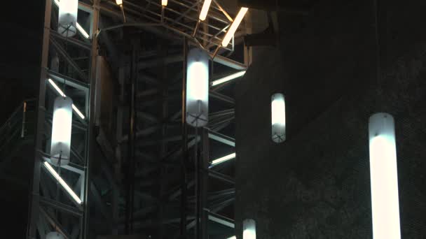 Asansör Turda Tuz Madeni Nden Yukarı Çıkıyor — Stok video