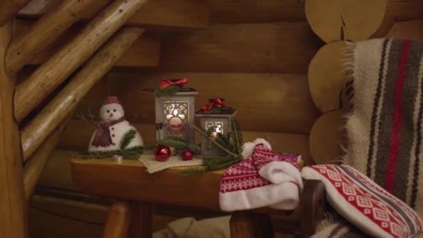 Χριστουγεννιάτικη Διακόσμηση Ένα Σπίτι — Αρχείο Βίντεο