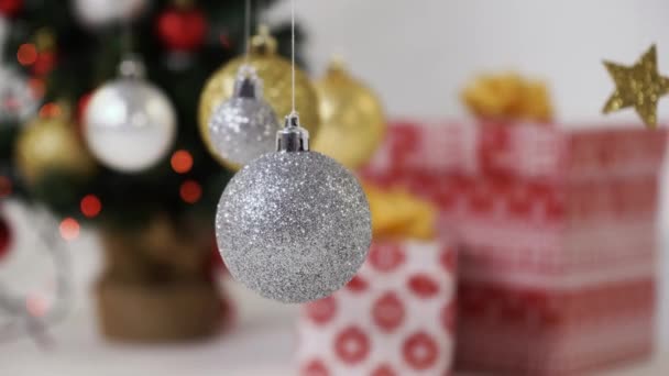 Vue Rapprochée Une Boule Noël Argent — Video