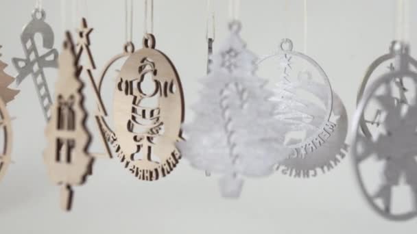 Close Uitzicht Van Kerstmis Ornamenten — Stockvideo