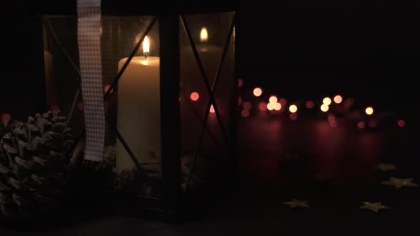 Svíčka Hořící Lampě — Stock video