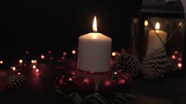 Різдвяна Прикраса Свічкою Горить — стокове відео