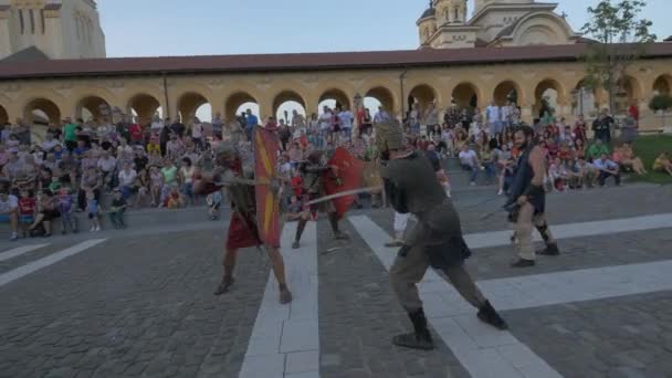 Atores Trajes Medievais — Vídeo de Stock