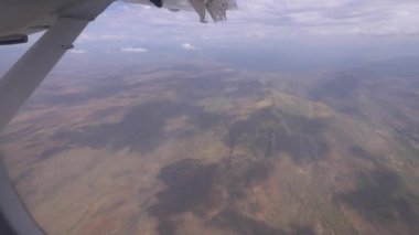 Masai Mara bir uçak penceresinden görüldü.