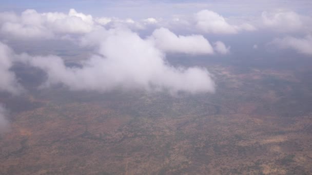 Weiße Wolken Über Der Maasai Mara — Stockvideo