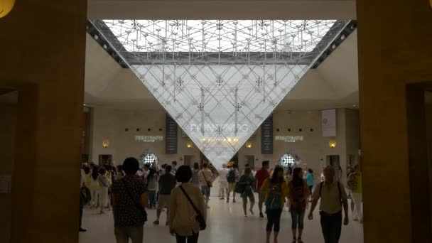 Pirámide Invertida Museo Del Louvre — Vídeos de Stock
