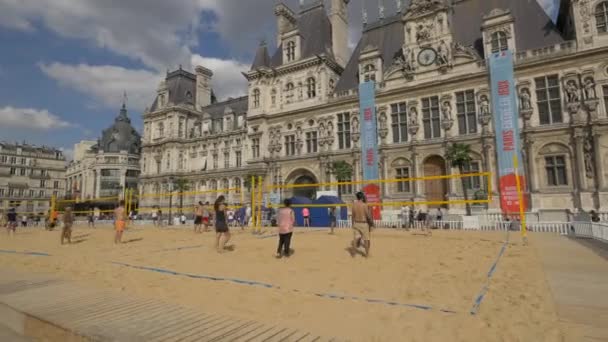 Siatkówka Plażowa Obok Ratusza Paryżu — Wideo stockowe