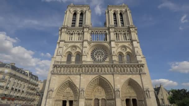 Inclinación Catedral Notre Dame París — Vídeos de Stock