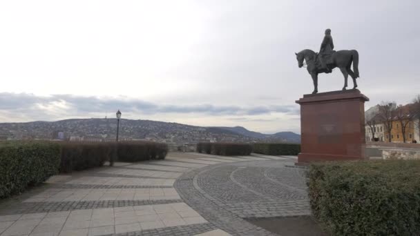 Die Statue Von Artur Gorgey Budapest — Stockvideo