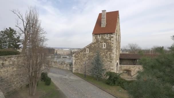 Stary Dom Wzgórzu Zamkowym Budapeszcie — Wideo stockowe