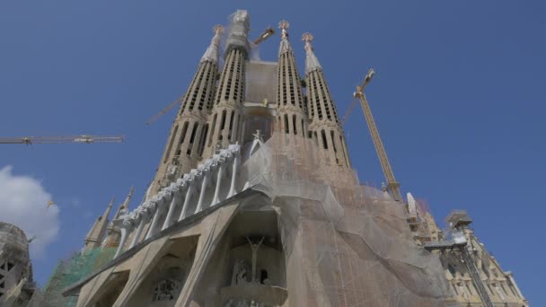 Front Side Sagrada Familia Barcelona — Stock Video