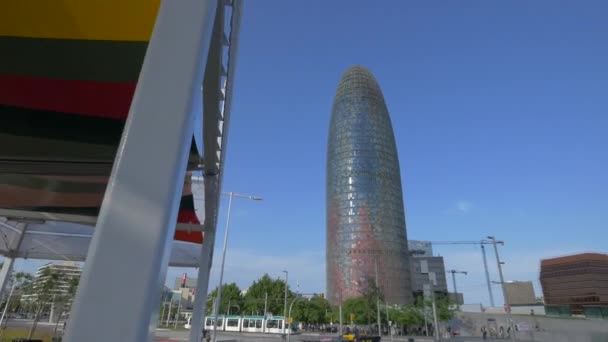 Torre Agbar Barcelona — Vídeo de stock