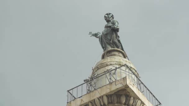 Statue Trajan — Vídeo de Stock