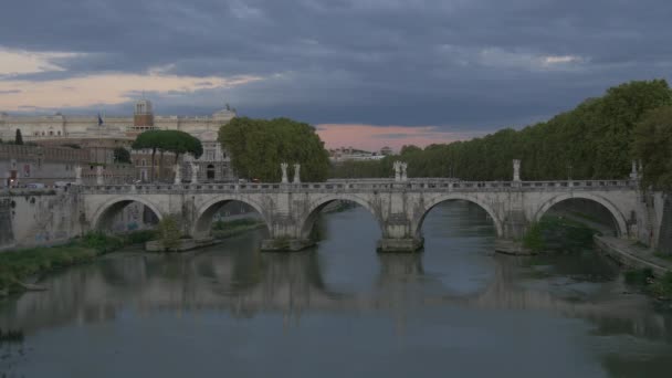 Ponte Sant Antonio Rom — Stockvideo