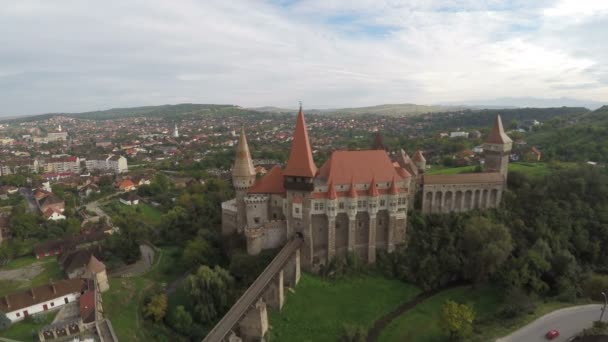 Widok Lotu Ptaka Średniowieczny Zamek Corvin — Wideo stockowe