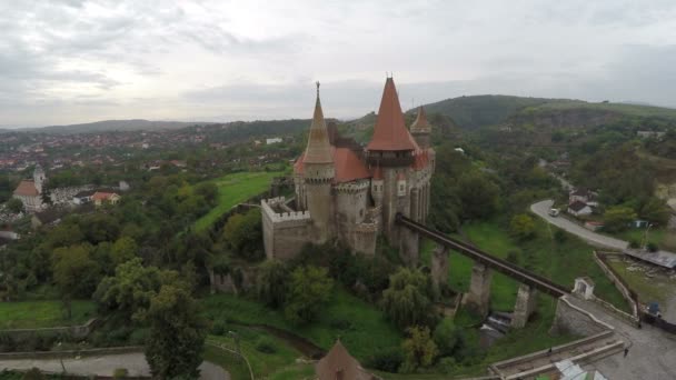 Αεροφωτογραφία Του Κάστρου Corvin Και Περιβάλλον Του — Αρχείο Βίντεο