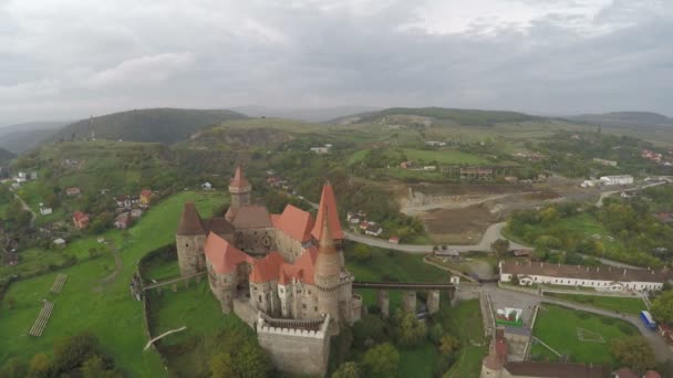 Letecký Pohled Hrad Corvin Jeho Okolí — Stock video