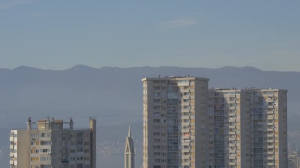 Mehrfamilienhäuser Rijeka — Stockvideo