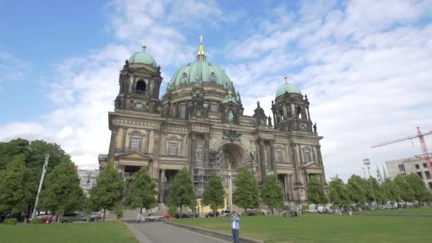 Der Berliner Dom Vom Lustgarten Aus Gesehen — Stockvideo