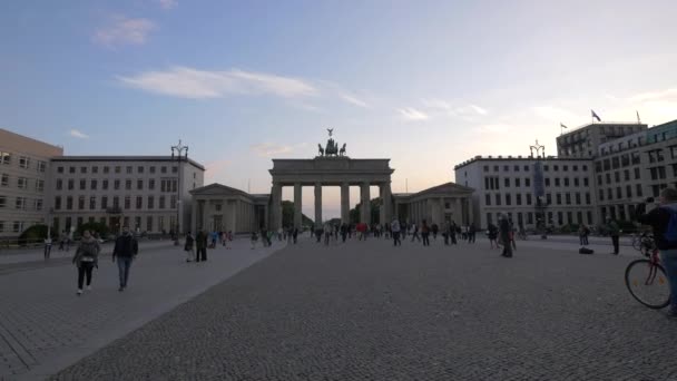 Puerta Brandenburgo Pariser Platz Berlín — Vídeo de stock