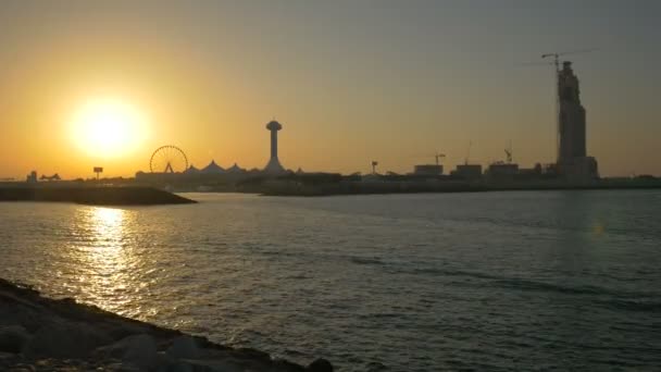 Аль Марина Мариною Мелл Яку Бачили Заході Сонця Абу Дабі — стокове відео