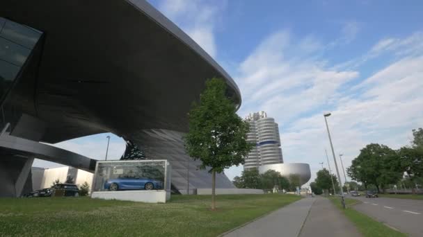 Bmw Welt Museum — Stockvideo