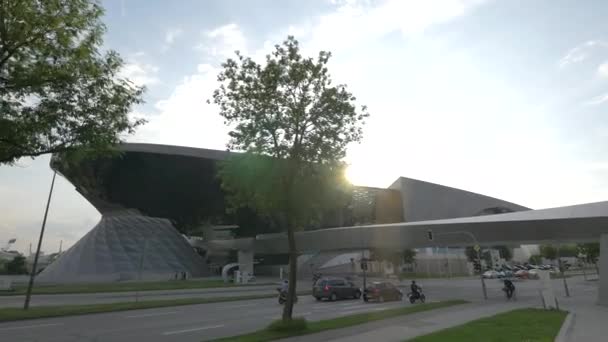 Bmw Welt Lerchenauer Street — Stock video