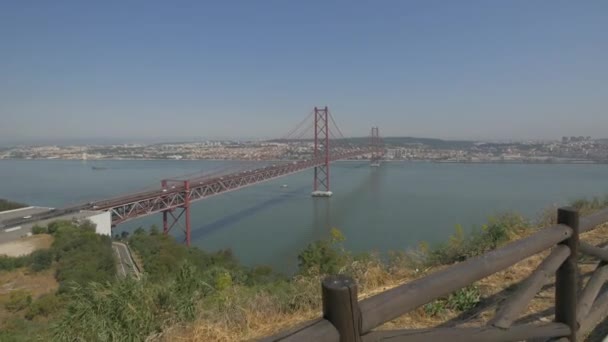 Nisan Köprüsü Bir Tepeden Görüldü — Stok video
