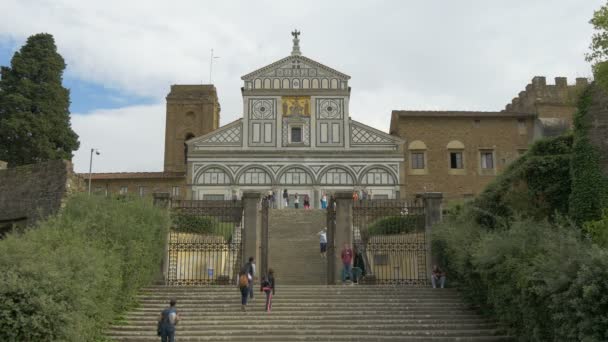 Personnes Près Une Église Florence — Video