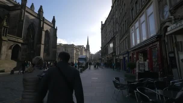 Människor Promenader Centrum Edinburgh — Stockvideo