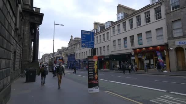 Vita Cittadina Una Giornata Nuvolosa Edimburgo — Video Stock