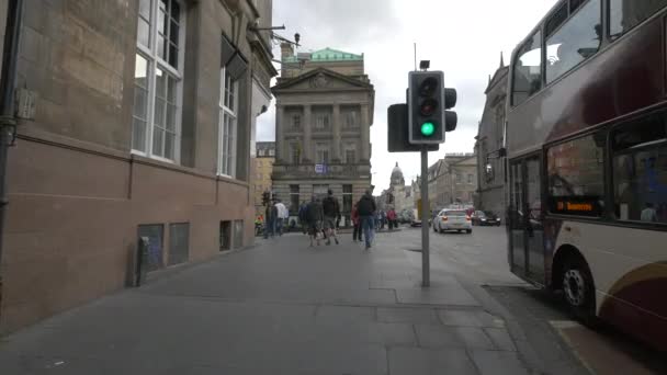 Circulation Rue Vue Depuis Trottoir — Video