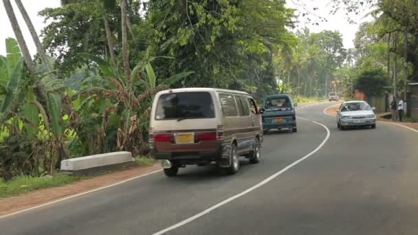 Automobili Che Guidano Sulla Strada — Video Stock