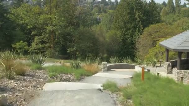 Pergola Park — Stockvideo