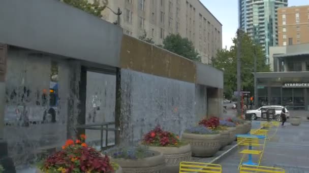 Tables Pots Fleurs Près Westlake Park Fountain — Video