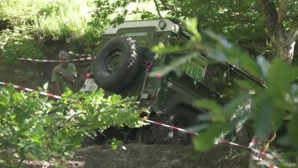 Auto Fuoristrada Che Guidano Tumulo — Video Stock