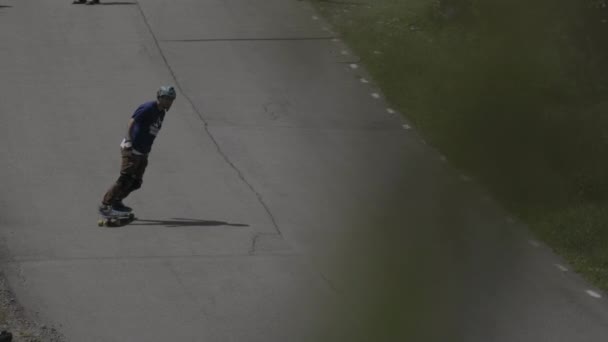 Competitor Longboarding Active Leisure — Stock Video