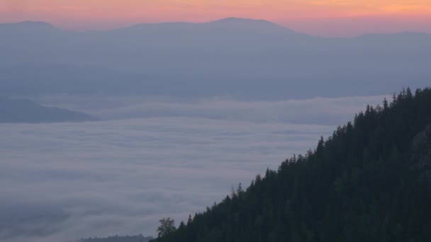 多雾的山谷和山丘 — 图库视频影像