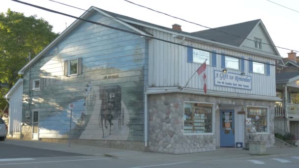 Gift Shop Building City Daytime — Stock video