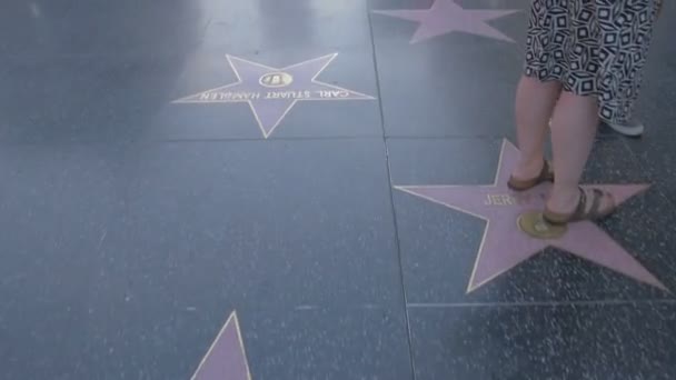 Hollywood Walk Fame Avec Des Stars Des Touristes — Video