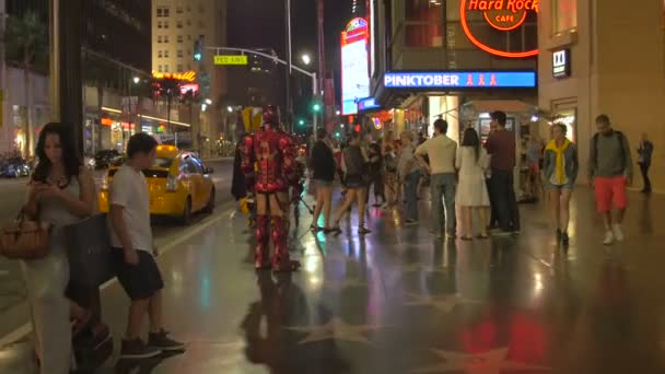 Iron Man Dan Bumblebee Hollywood Walk Fame — Stok Video