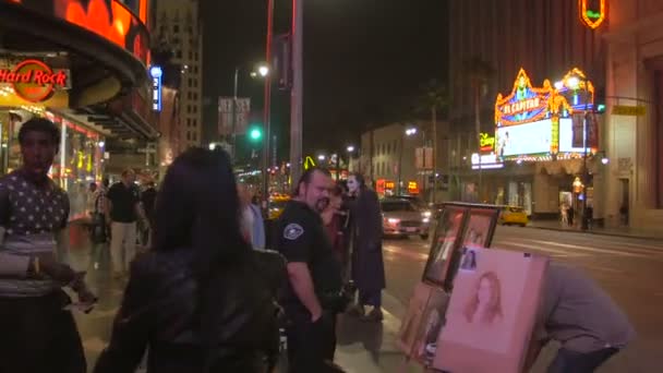 Touristen Und Straßenkünstler Auf Dem Hollywood Walk Fame — Stockvideo