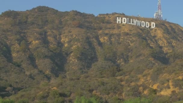 Das Hollywood Schild Sonnigen Tag — Stockvideo